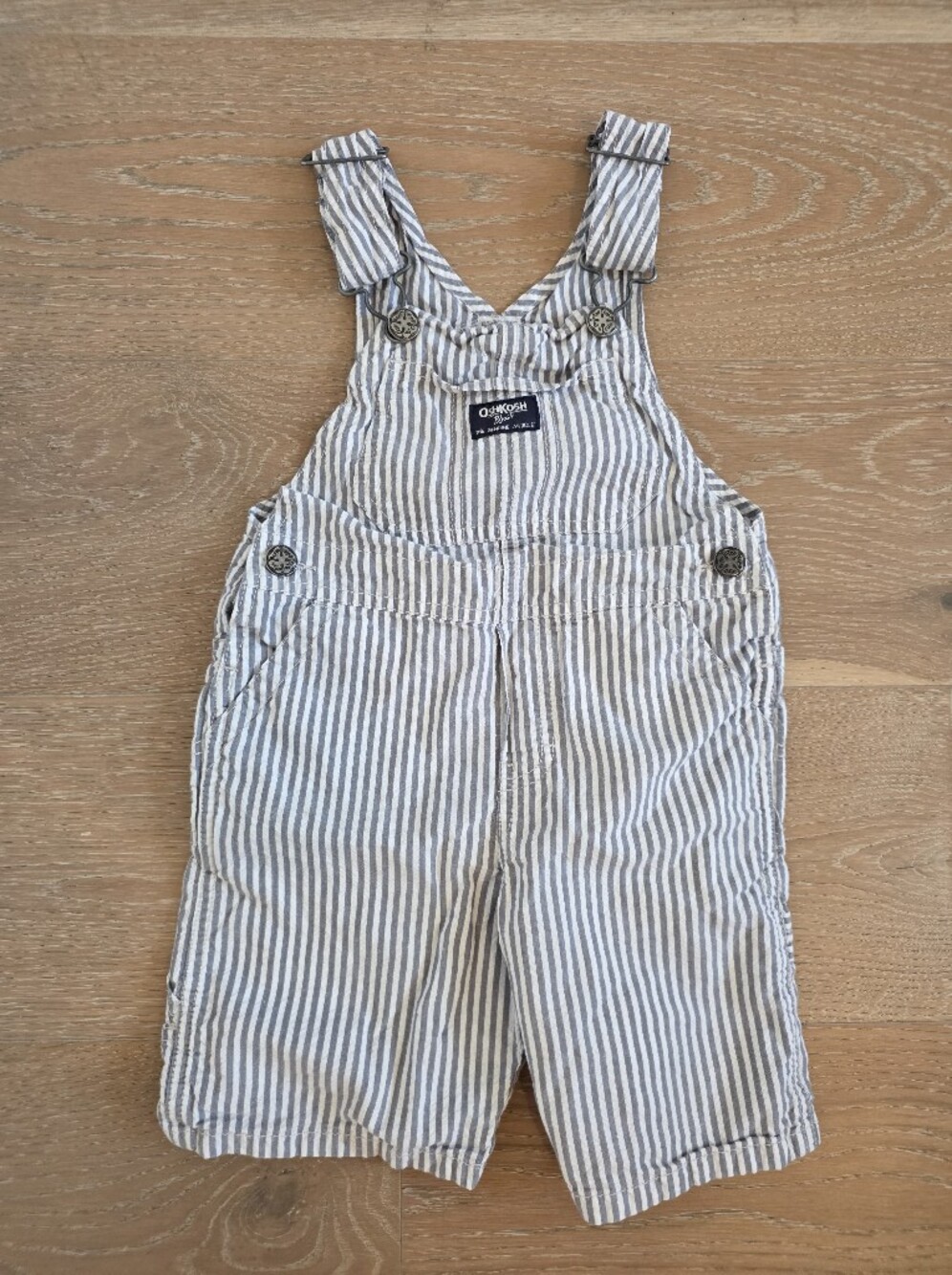 OshKosh B'gosh Gray and White Striped Short Overalls Sz 3T